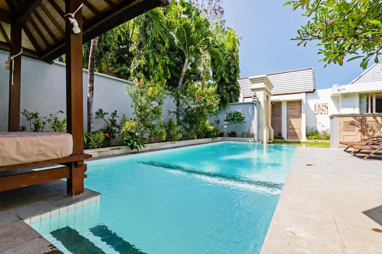Villa Frangi Sanur  Exterior photo